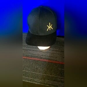 Hk hkBlack Cap with Gold Logo